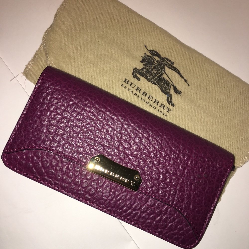 New BURBERRY Penrose Magenta Grain Leather Wallet
